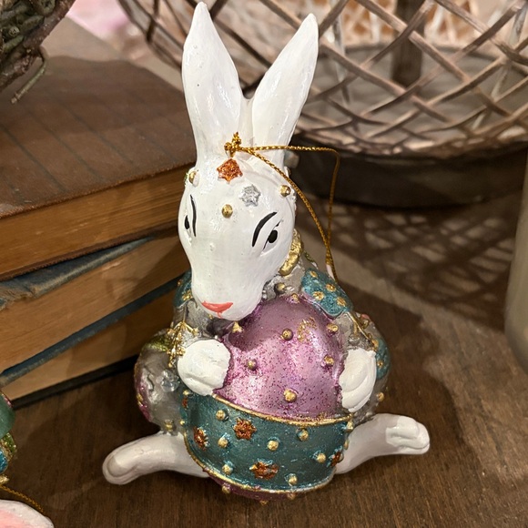 Set of 3 Hand-Painted Bunny Ornaments/NWT - Picture 5 of 13